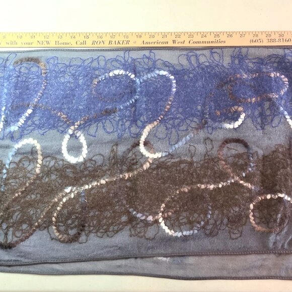 Eyeful Fashion Scarf 100% Merino Wool with Embroidery NWT *see pix* - Picture 1 of 7